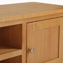 Dunelm Bromley Oak TV Stand -Furniture Store 1000147445 alt04